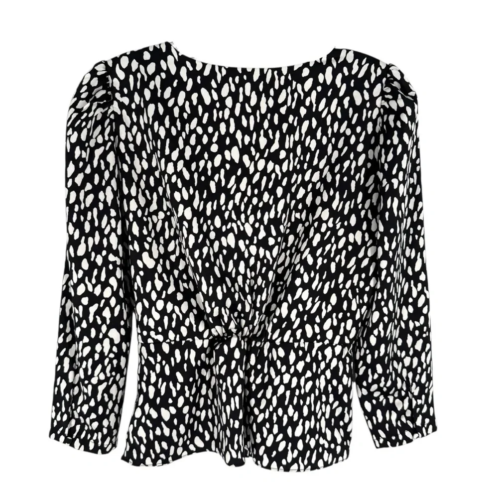 J Crew Peplum Blouse Womens Size 2P Black Ivory V-Neck Career Capsule Wardrobe